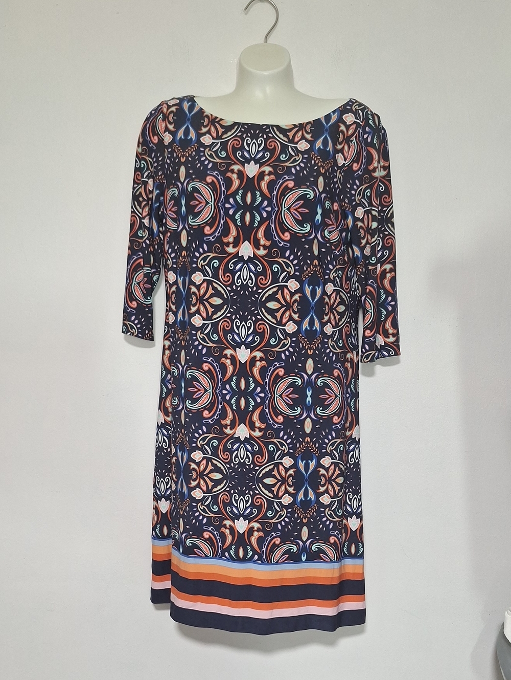 Vince Camuto Navy & Orange Geometric Pattern Shift Dress